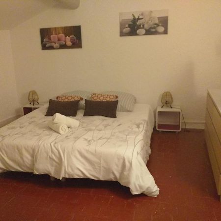 Bed and Breakfast Deux M Villes-sur-Auzon Exterior foto